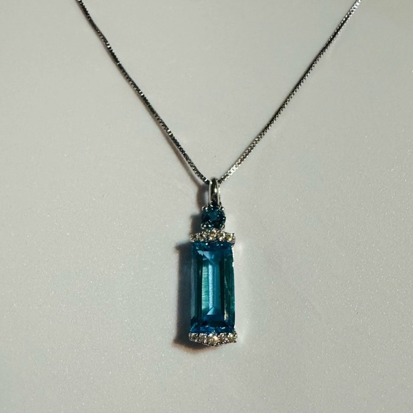 Elegant Blue Topaz Pendant 925 Sterling Silver Box Chain W/CZ Accents, 18” NWOT - Picture 2 of 6